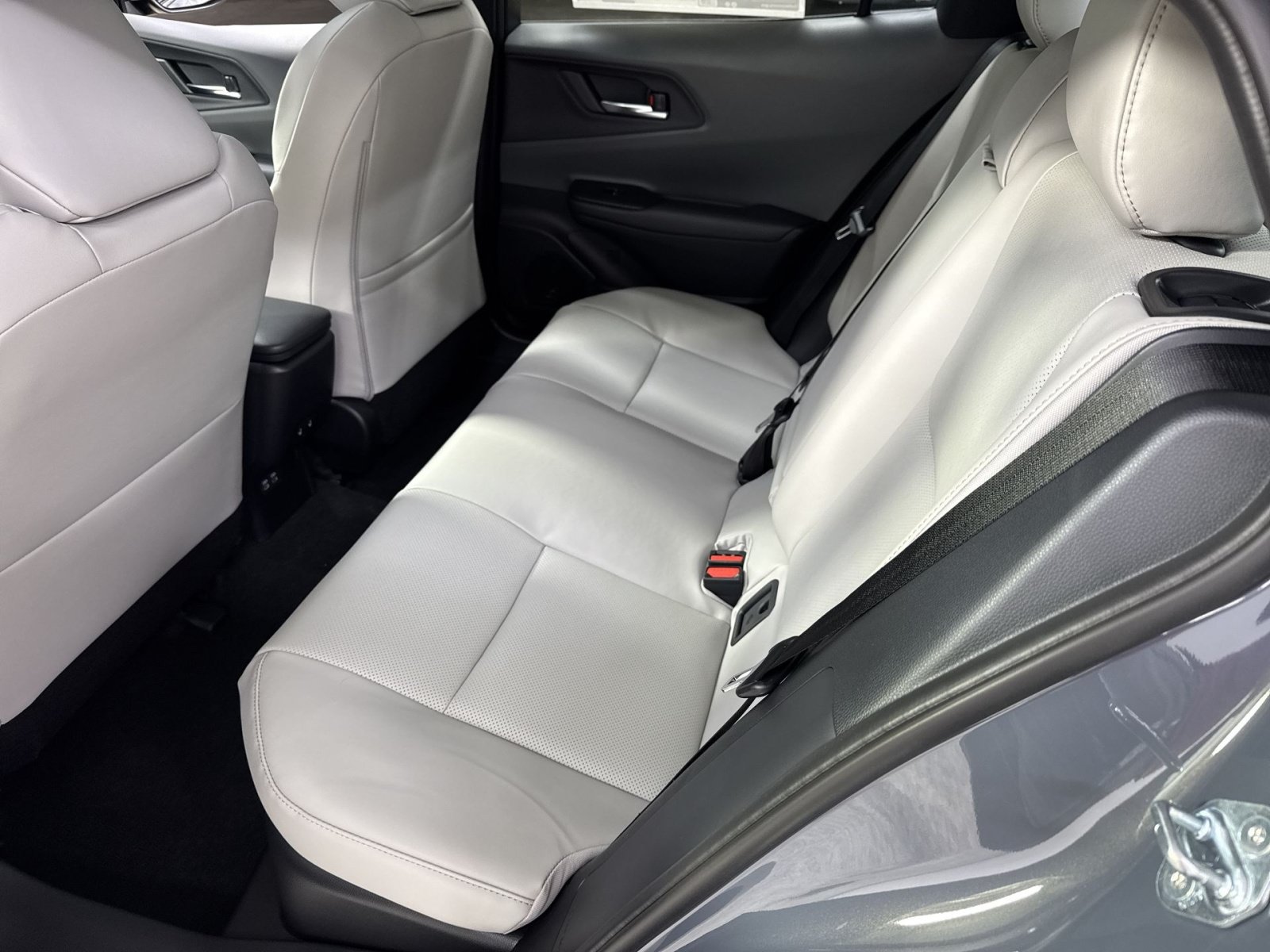 New 2027 Toyota Prius Limited w/ Limited Premium Package AWD/4WD image 33
