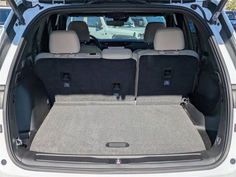 New 2025 Jeep Grand Cherokee Limited image 12