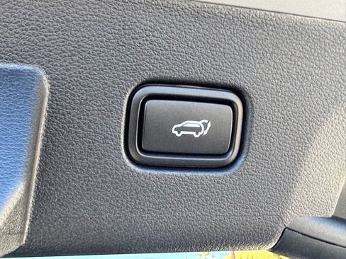 New 2026 Kia Sportage SX Prestige image 9