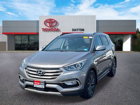 Used 2018 Hyundai Santa Fe Sport w/ 2.0T Ultimate Tech Package 05 AWD/4WD image 2