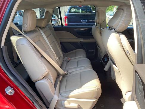 Used 2020 Lincoln Aviator Reserve w/ Equipment Group 201A image 27
