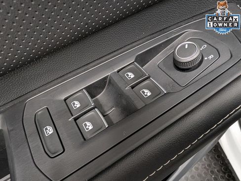 Used 2024 Volkswagen Atlas SE AWD/4WD image 10