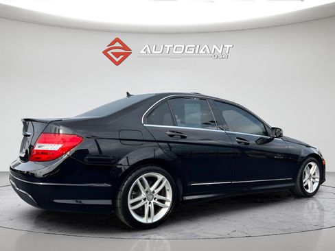 Used 2014 Mercedes-Benz C 250 Sedan image 8