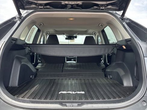 Used 2020 Toyota RAV4 XLE w/ Convenience Package AWD/4WD image 34