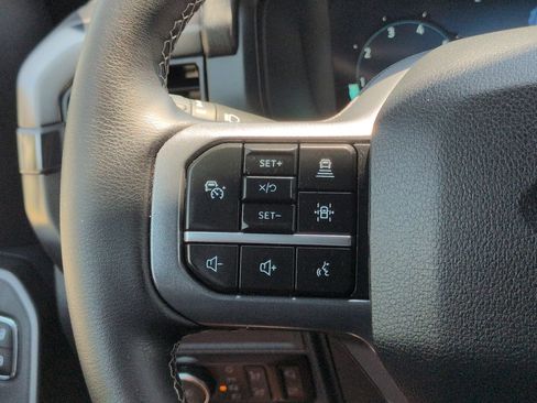 Used 2025 Ford F150 Lariat w/ Equipment Group 502A High AWD/4WD image 18
