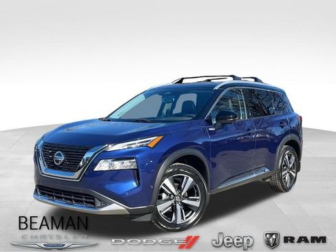 Used 2021 Nissan Rogue Platinum image 1