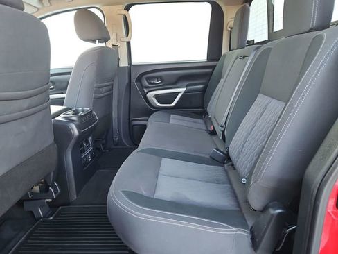 Used 2021 Nissan Titan SV w/ SV Convenience Package image 37