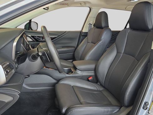 Used 2023 Subaru Outback Limited AWD/4WD image 11