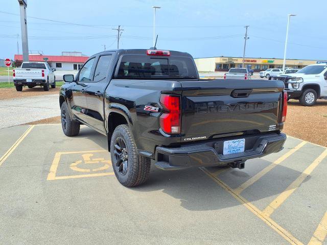 New 2026 Chevrolet Colorado Z71 w/ Midnight Edition AWD/4WD image 3