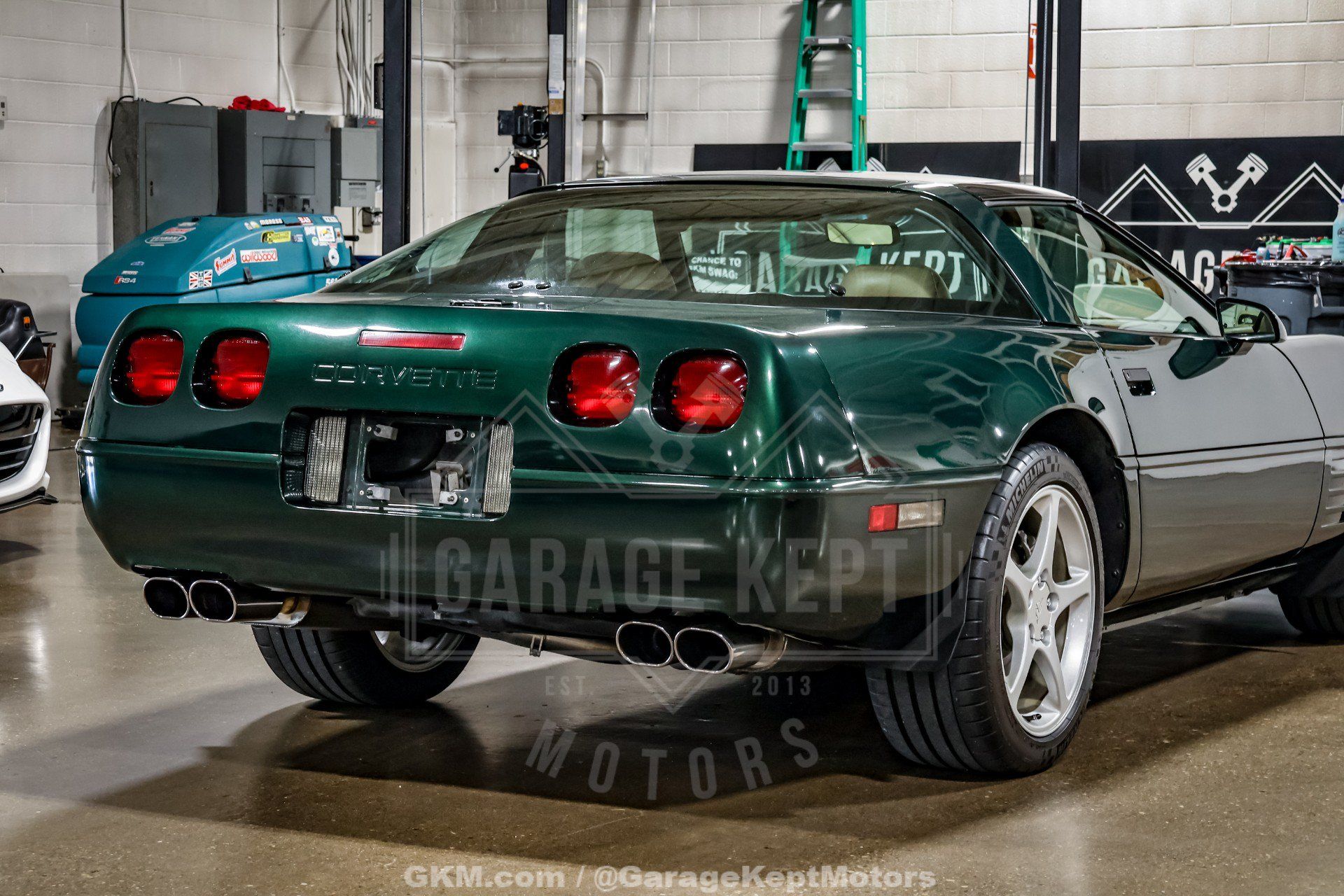 Used 1994 Chevrolet Corvette Coupe RWD image 45