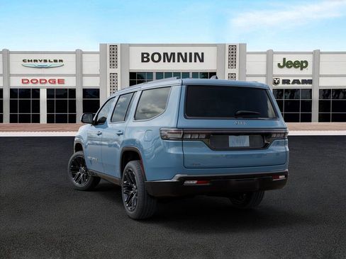 New 2026 Jeep Grand Wagoneer Limited AWD/4WD image 3