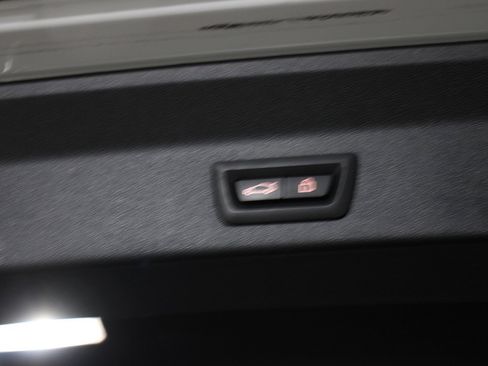 Used 2022 BMW X3 sDrive30i w/ M Sport Package 2 image 17