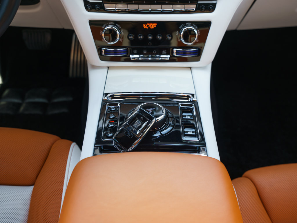 Certified 2023 Rolls-Royce Ghost w/ Ghost Package AWD/4WD image 39