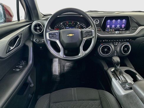 Used 2021 Chevrolet Blazer LT FWD image 21