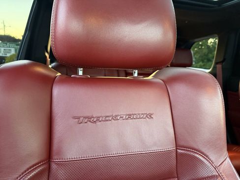 Used 2018 Jeep Grand Cherokee Trackhawk AWD/4WD image 36