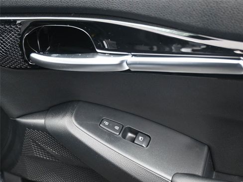 New 2026 Kia Seltos EX image 5