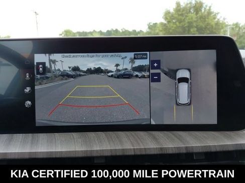 Certified 2024 Kia Telluride SX Prestige w/ Towing Package AWD/4WD image 16