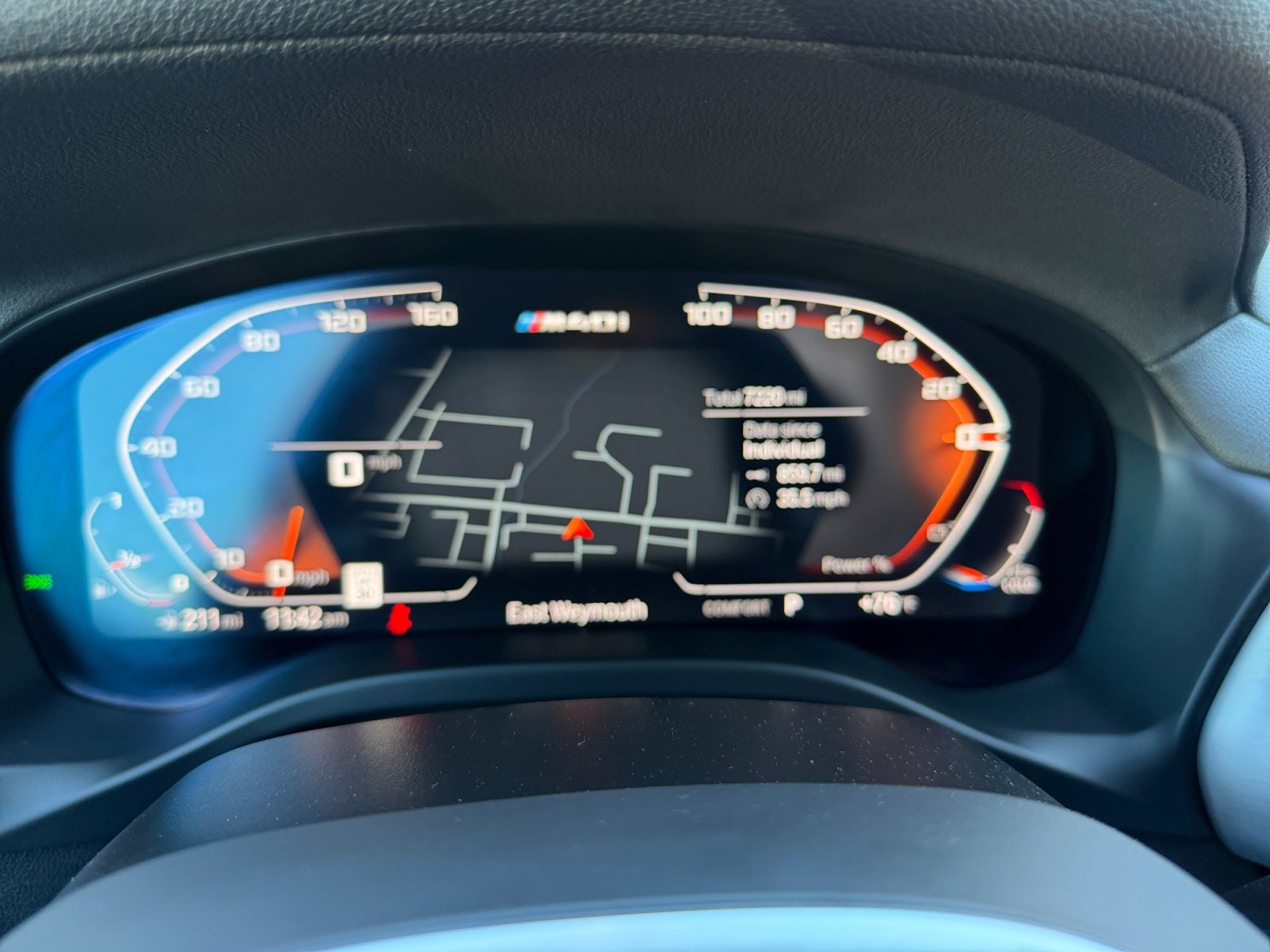 Used 2025 BMW X4 M40i AWD/4WD image 14