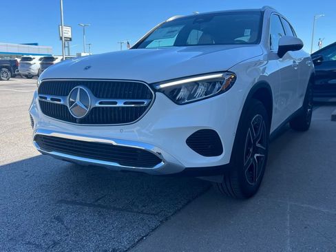 New 2026 Mercedes-Benz GLC 300 4MATIC image 3