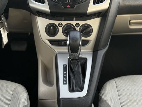 Used 2014 Ford Focus SE image 18