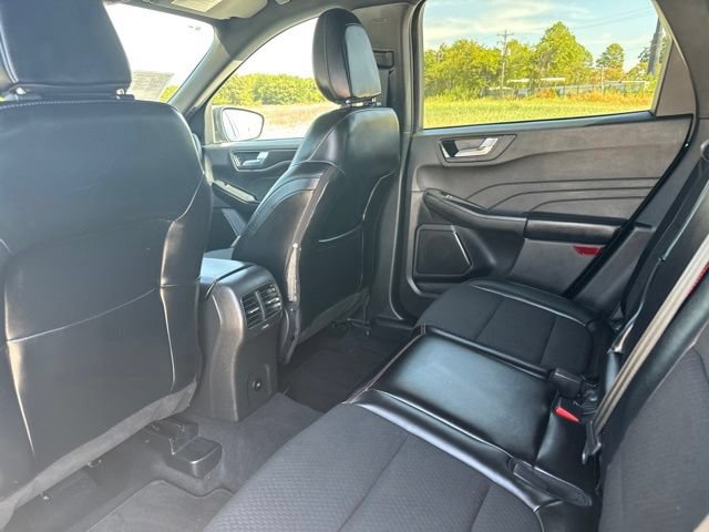 Used 2025 Ford Escape ST-Line AWD/4WD image 19
