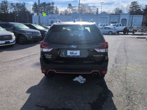 Used 2019 Subaru Forester Sport image 7