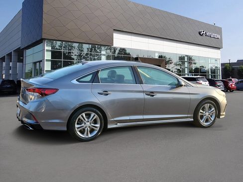 Used 2018 Hyundai Sonata Sport w/ Tech Package 05 FWD image 2