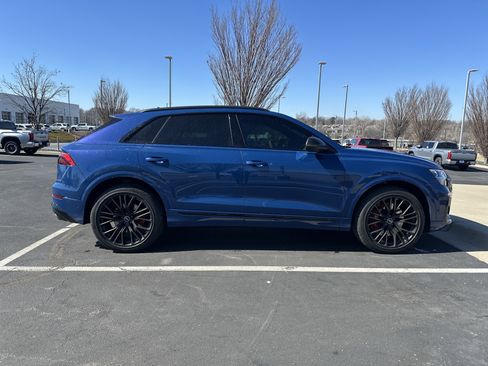 Used 2024 Audi SQ8 Prestige w/ Prestige Package image 11