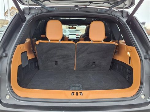 Certified 2022 Lincoln Aviator Black Label image 25