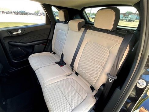 Used 2021 Ford Escape SE image 26