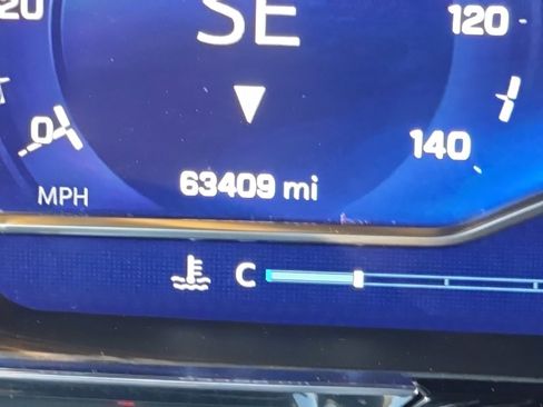 Certified 2023 Chevrolet Silverado 1500 LT image 10