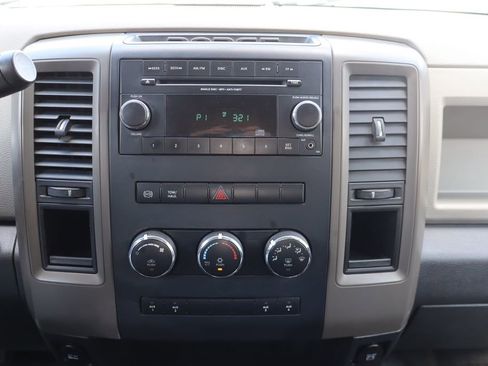 Used 2012 RAM 5500 ST w/ ST Decor Group image 10