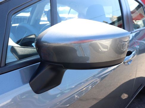 Used 2025 Nissan Versa SV FWD image 47