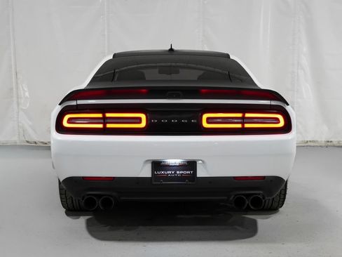 Used 2018 Dodge Challenger T/A RWD image 4