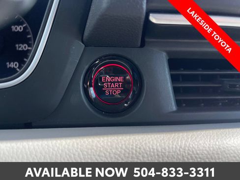 Used 2023 Honda Pilot EX-L image 37