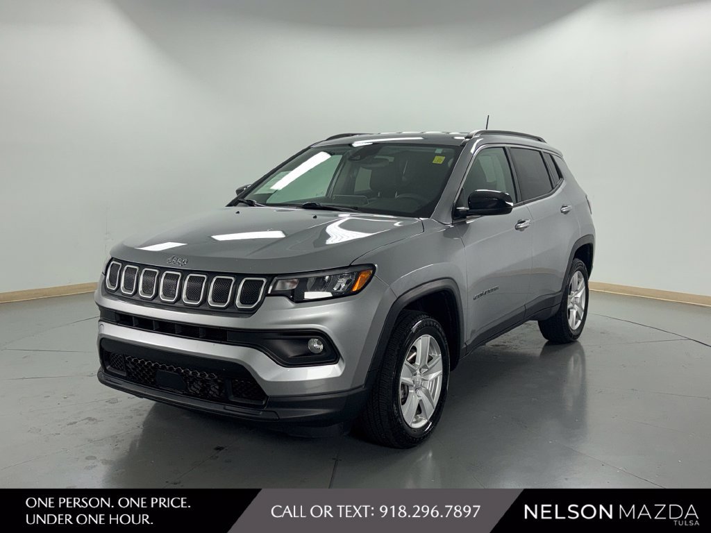 Used 2022 Jeep Compass Latitude AWD/4WD image 1