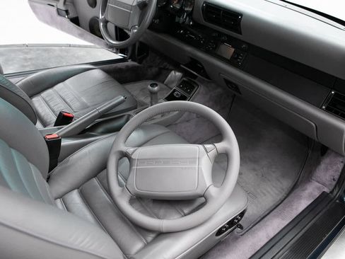 Used 1992 Porsche 911 Turbo image 44