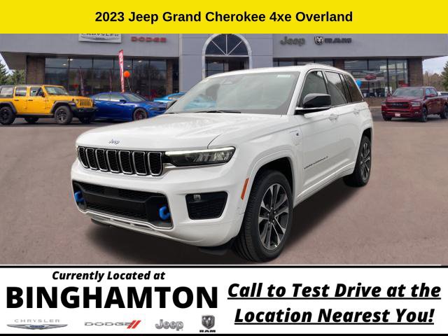 New 2023 Jeep Grand Cherokee Overland w/ Luxury Tech Group IV AWD/4WD image 3