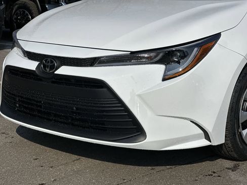 New 2026 Toyota Corolla LE image 11