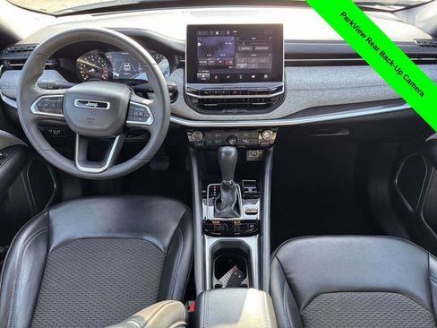 Used 2023 Jeep Compass Latitude image 25