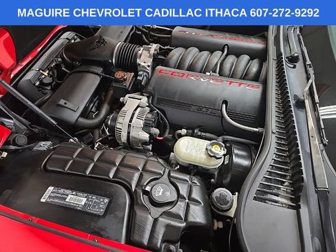 Used 2003 Chevrolet Corvette Coupe w/ Preferred Equipment Group RWD image 19