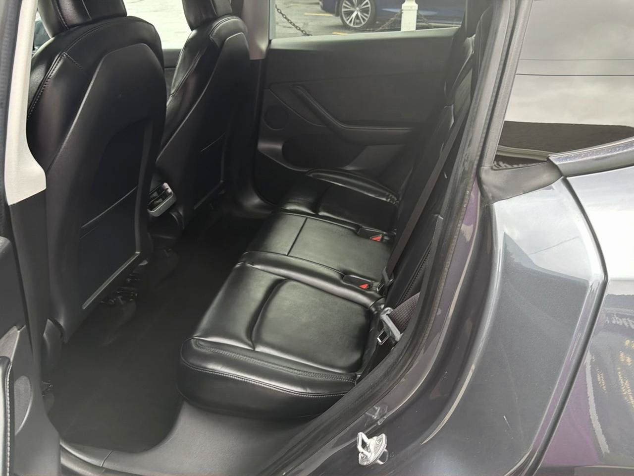 Used 2020 Tesla Model Y Long Range AWD/4WD image 20