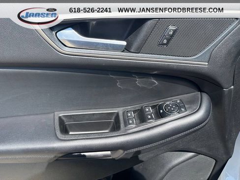 Used 2024 Ford Edge SEL w/ Convenience Package AWD/4WD image 9