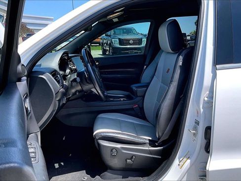 Used 2023 Dodge Durango R/T RWD image 25