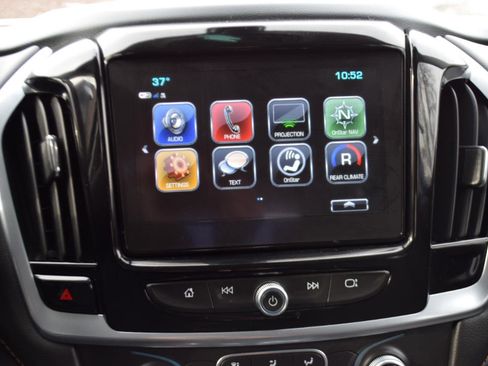 Used 2019 Chevrolet Traverse LT w/ LPO, Floor Liner Package image 20