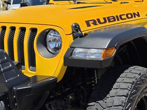 Used 2021 Jeep Wrangler Unlimited Rubicon AWD/4WD image 8