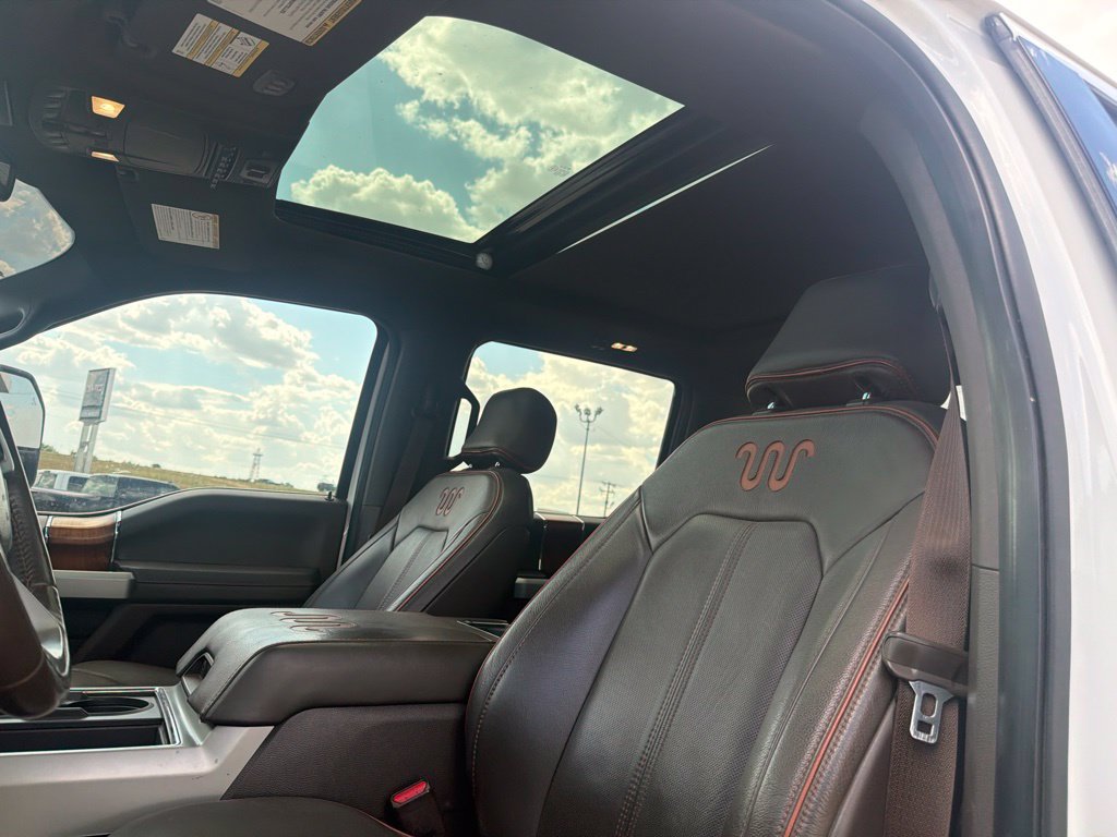 Used 2017 Ford F350 King Ranch w/ King Ranch Ultimate Package AWD/4WD image 10