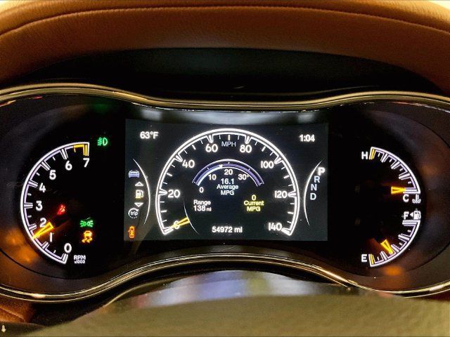 Used 2020 Jeep Grand Cherokee Overland AWD/4WD image 19
