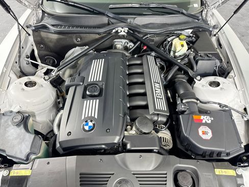 Used 2007 BMW Z4 3.0i image 27