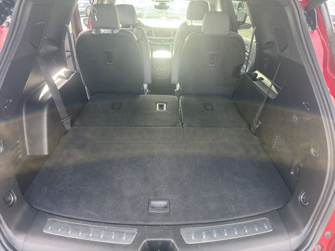 Used 2024 Buick Enclave Premium image 33